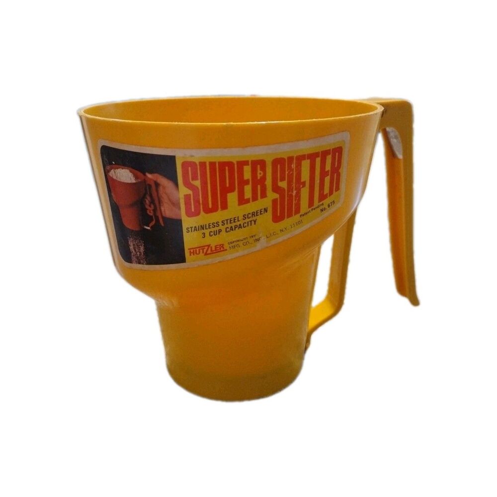 Hutzler Super Sifter Squeeze Handle Vintage 1976 USA Yellow Plastic 1-3 Cups Max